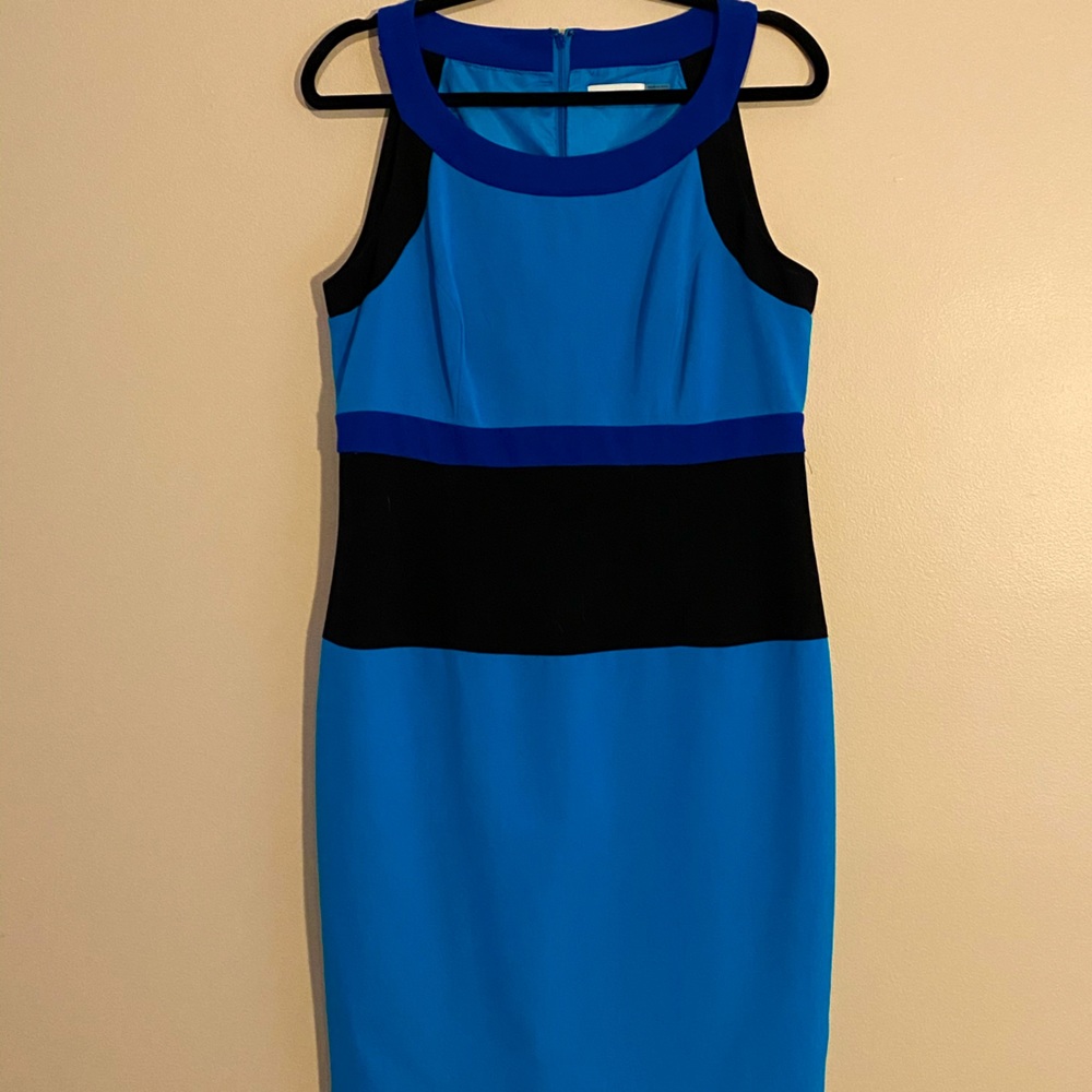 Calvin Klein dress - never worn. Beautiful blues